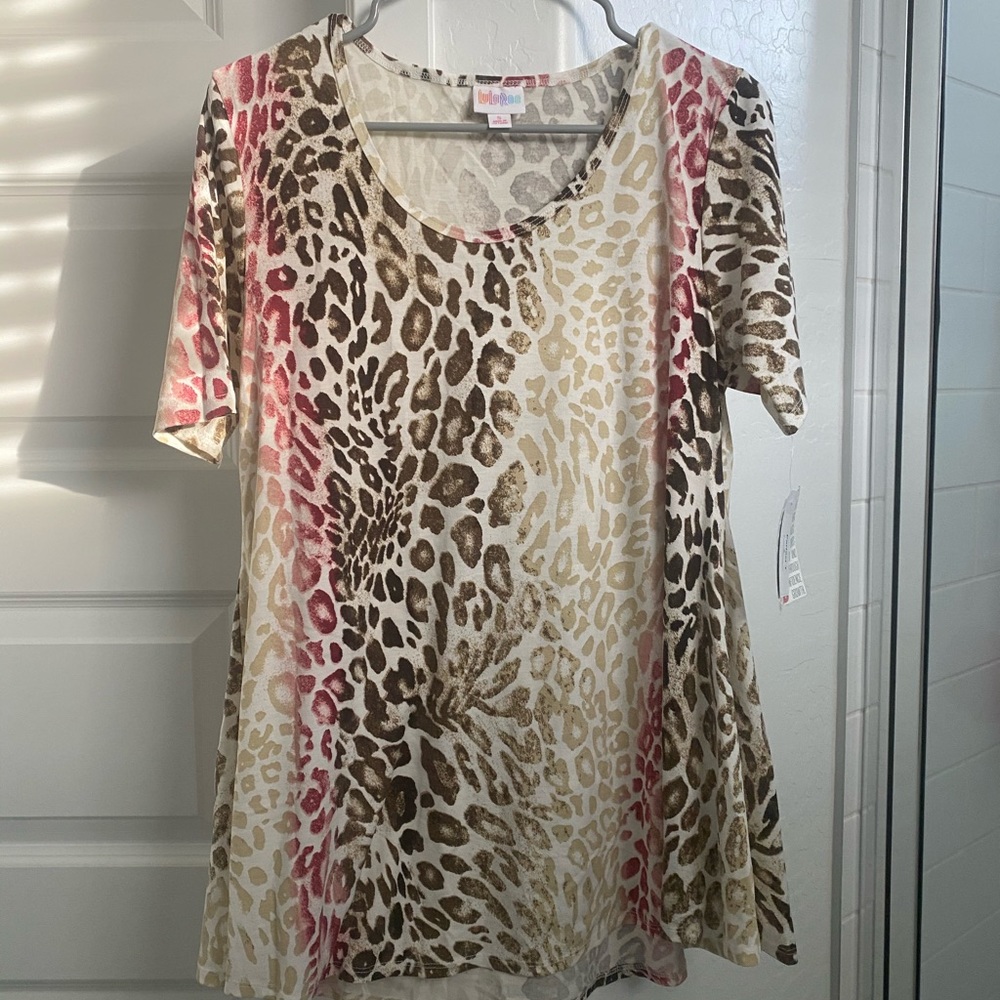 LuLaRoe perfect tee